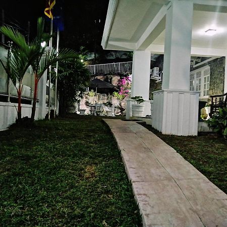 Anna Shanthi Villa Kandy Dış mekan fotoğraf