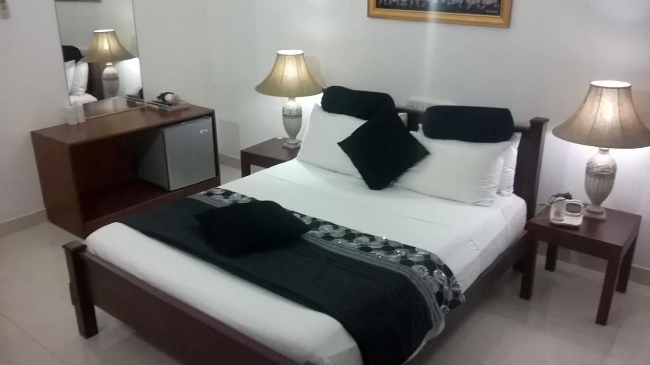Anna Shanthi Villa Kandy Dış mekan fotoğraf