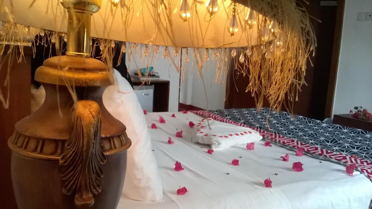 Anna Shanthi Villa Kandy Dış mekan fotoğraf