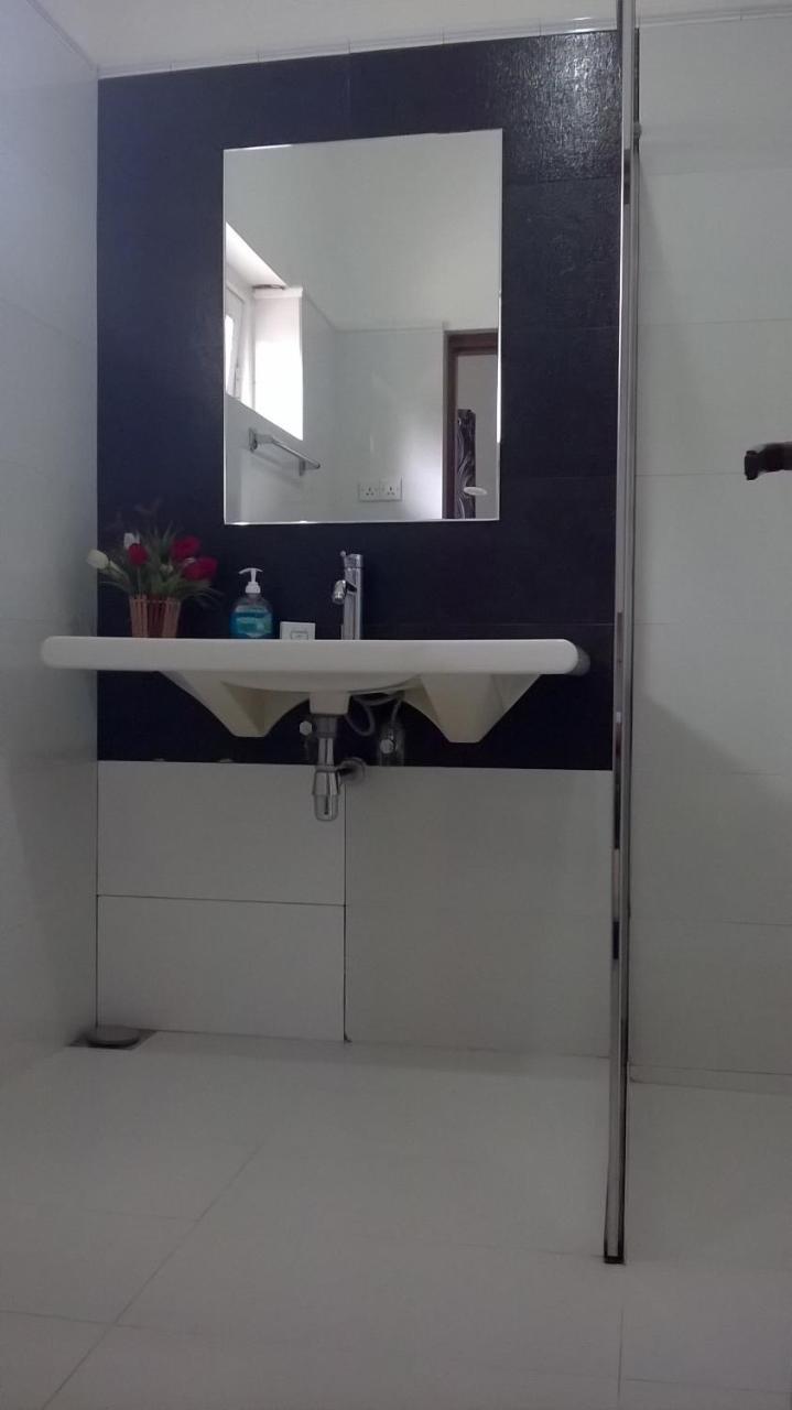 Anna Shanthi Villa Kandy Dış mekan fotoğraf