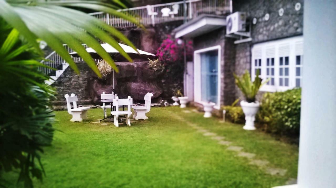 Anna Shanthi Villa Kandy Dış mekan fotoğraf